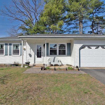 58 Chelsea Dr #70, Whiting, NJ 08759