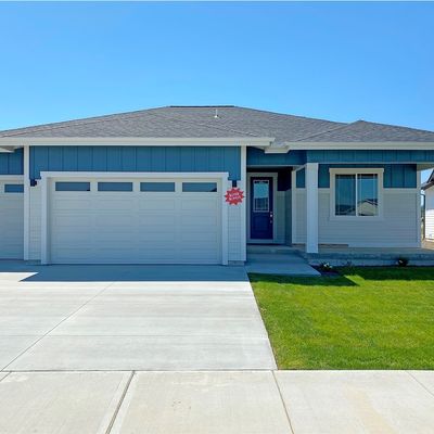 5923 S S Sherri Lea Rd, Spokane, WA 99223