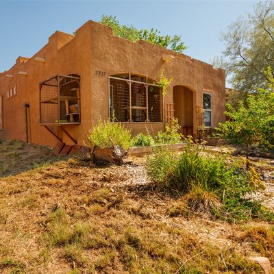 5937 Jaguar Dr, Santa Fe, NM 87507