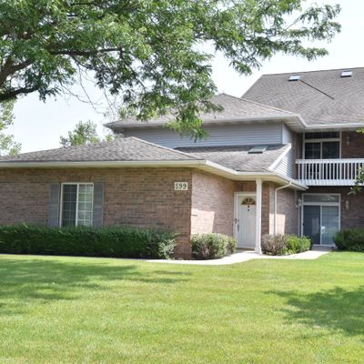 599 Westfield Way, Unit B, Pewaukee, WI 53072