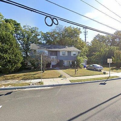 600 New Jersey Ave, Absecon, NJ 08201