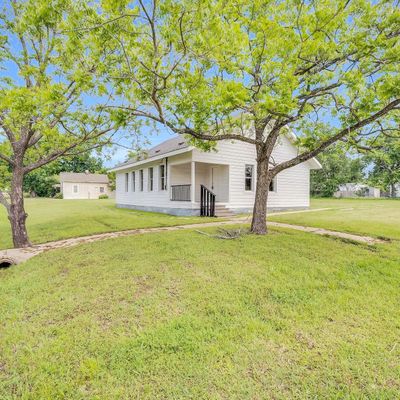 601 S 7th Avenue, Teague, TX 75860