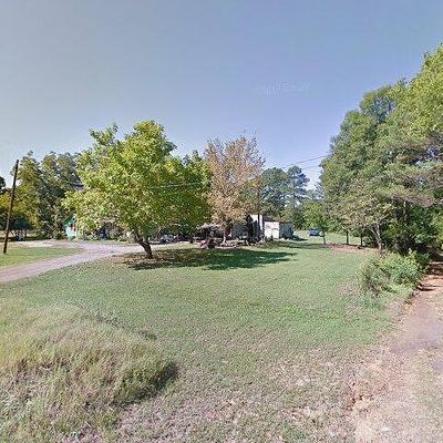 602 W Cotton St, Big Sandy, TX 75755