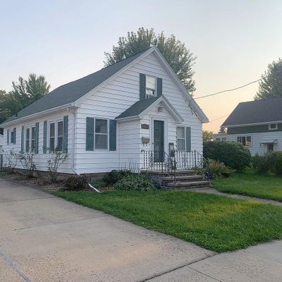 603 Park Ave, Little Chute, WI 54140