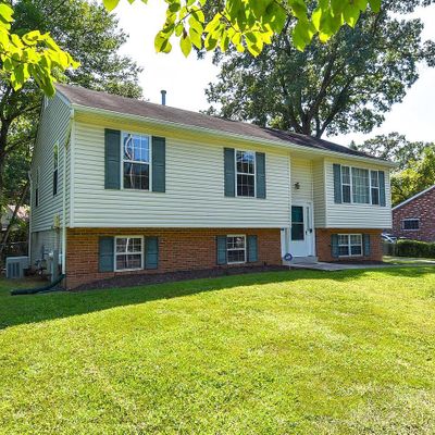 6035 Naval Ave, Lanham, MD 20706