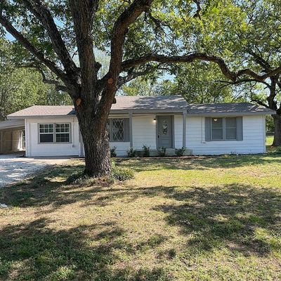 605 S Spears St, Alvarado, TX 76009