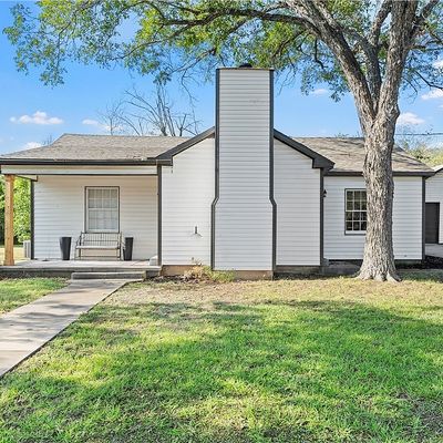 606 Avenue F, Valley Mills, TX 76689