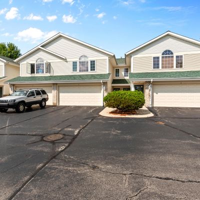 606 Shepherds Dr, Unit 4, West Bend, WI 53090