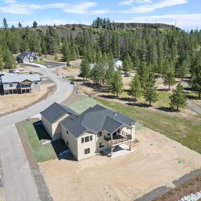 60874 Westview Dr, Nine Mile Falls, WA 99026