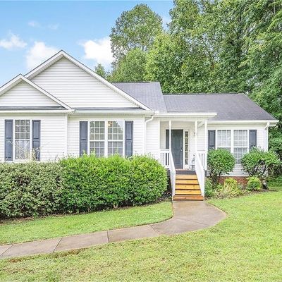 5165 Springhouse Farm Rd, Winston Salem, NC 27107