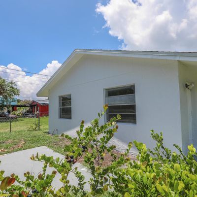 517 Douglas Ct, Fort Pierce, FL 34950