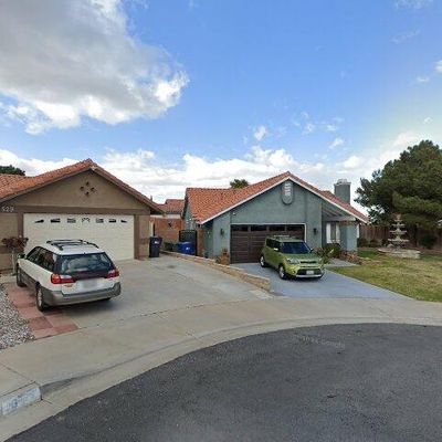 521 White Cloud Ter, Palmdale, CA 93551