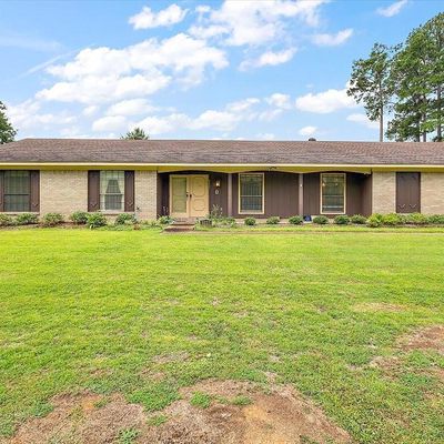 5227 Forest Hill Rd, Byram, MS 39272