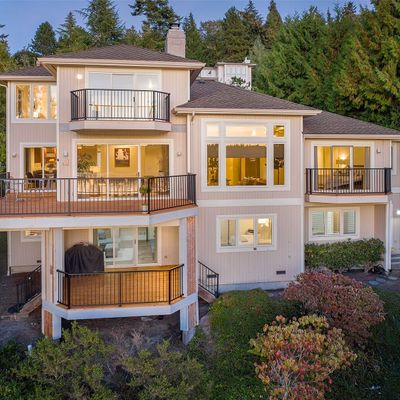 5243 Forest Ave Se, Mercer Island, WA 98040