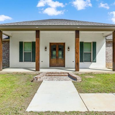 528 W Plains Port Hudson Rd, Zachary, LA 70791