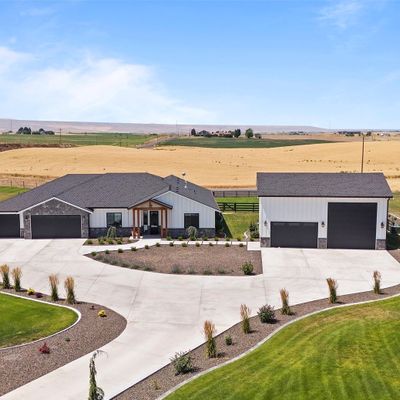 53 Daybreak Road, Walla Walla, WA 99362