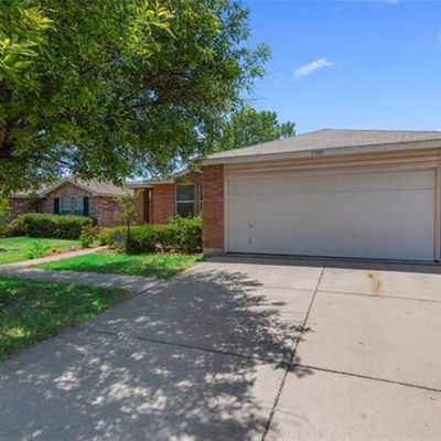 5309 Blue Quartz Rd, Fort Worth, TX 76179