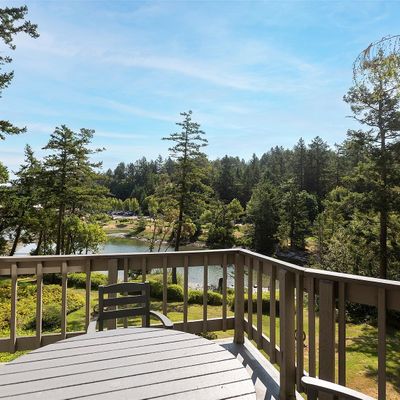 54 Armadale Rd, Friday Harbor, WA 98250