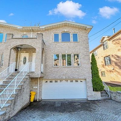 539 B 3rd Street, Palisades Park, NJ 07650