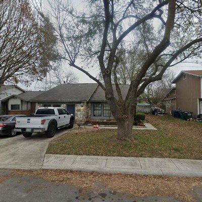 5458 Vista Court Dr, San Antonio, TX 78247