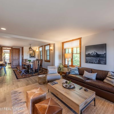 548 Snow King Loop, Jackson, WY 83001