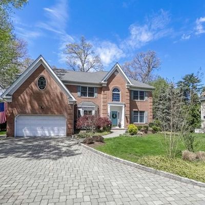 549 Corbett Pl, Oradell, NJ 07649