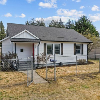 6611 S Gove St, Tacoma, WA 98409