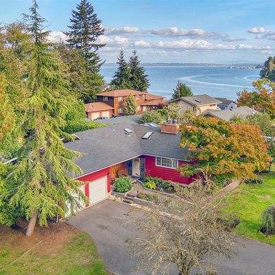 6732 Ne Mckinstry St, Suquamish, WA 98392