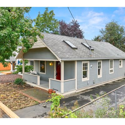 6737 Se 68 Th Ave, Portland, OR 97206