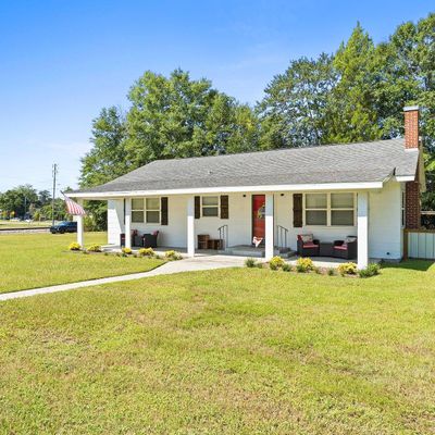 678 3 Rd St, Chipley, FL 32428