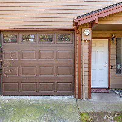 690 Nw Atalanta Way, Oak Harbor, WA 98277