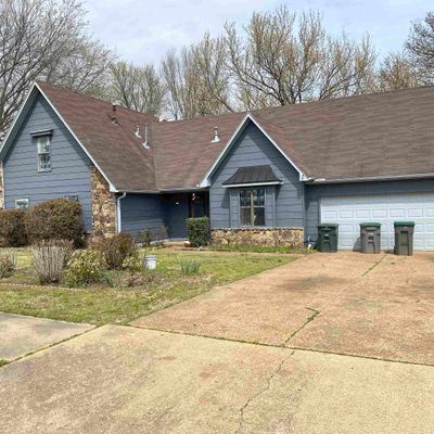 6968 Snyder Rd, Memphis, TN 38141