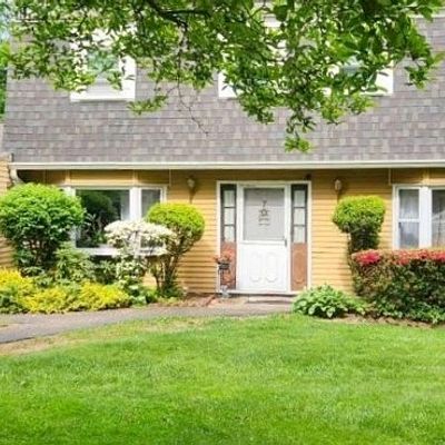 7 Birch Rd, Byram Township, NJ 07821