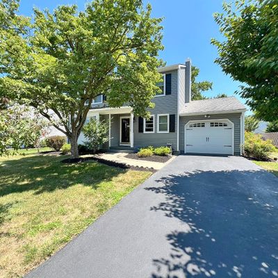 7 Rebecca Ct, Dayton, NJ 08810