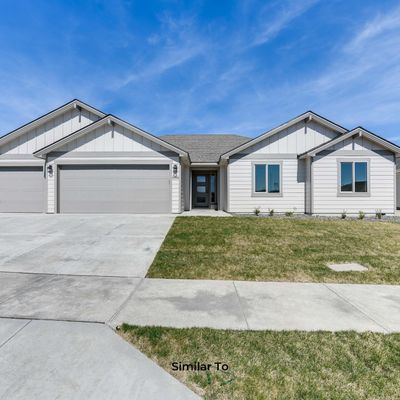 701 Trellis St, Grandview, WA 98930