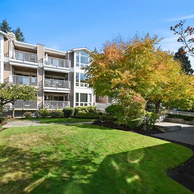 702 Kirkland Way, Kirkland, WA 98033