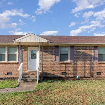 705 Janie Ln, Clarksville, TN 37042