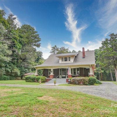 715 Old Mt Holly Road, Stanley, NC 28164