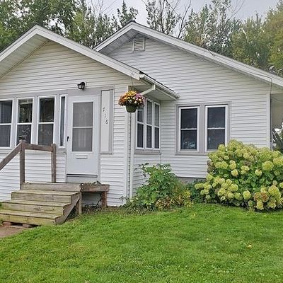 716 W Blodgett St, Marshfield, WI 54449