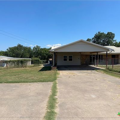 718 Old Pidcoke Rd, Gatesville, TX 76528