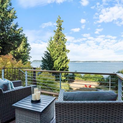 610 Tala Shore Dr, Port Ludlow, WA 98365