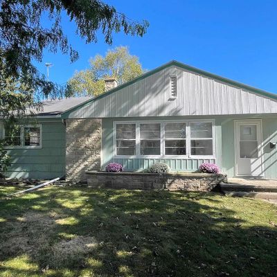 616 Marygold St, Chilton, WI 53014