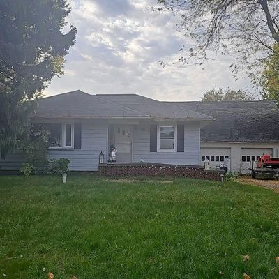 6161 S Fitzgerald Ave, Fremont, MI 49412