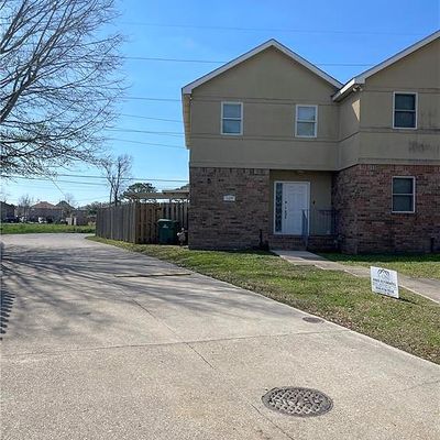 62 Brandon Drive, Destrehan, LA 70047