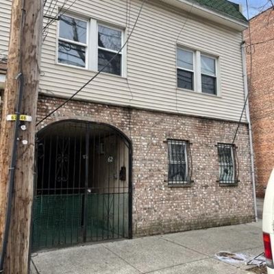 62 Stone St, Newark City, NJ 07104