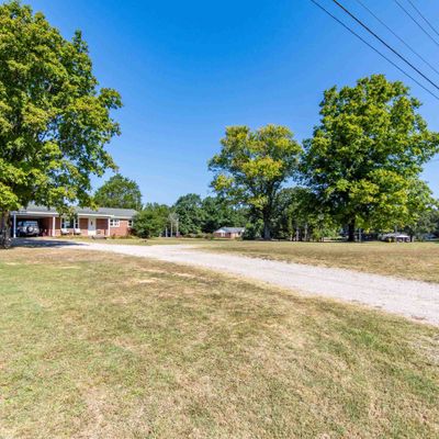 6235 226 Hwy, Savannah, TN 38372