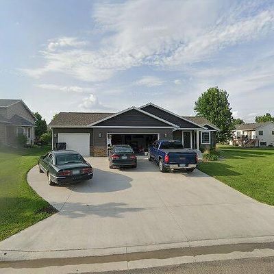 626 Birchwood Ln Se, Owatonna, MN 55060