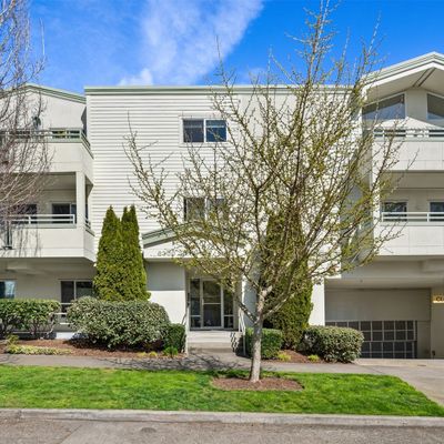 6300 32nd Avenue Nw, Seattle, WA 98107