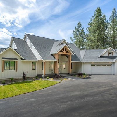 6307 E Foxtrot Ln, Colbert, WA 99005