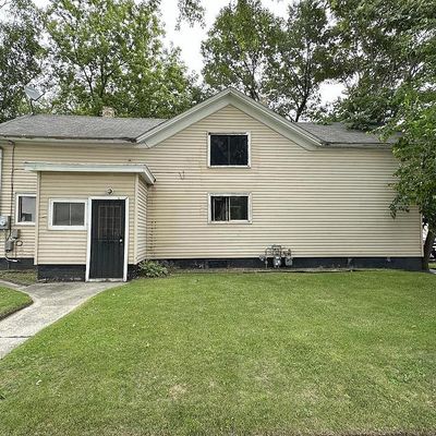 638 St Patrick Street, Racine, WI 53402